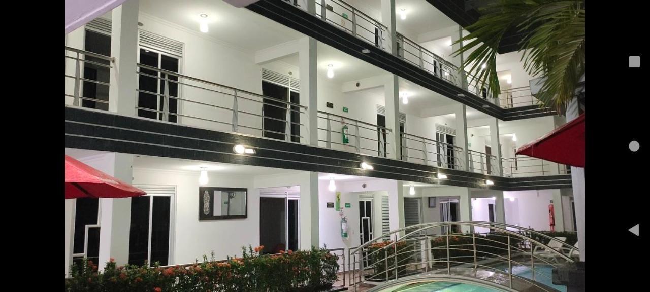 Confort Plaza Hotel Villavicencio Exterior foto