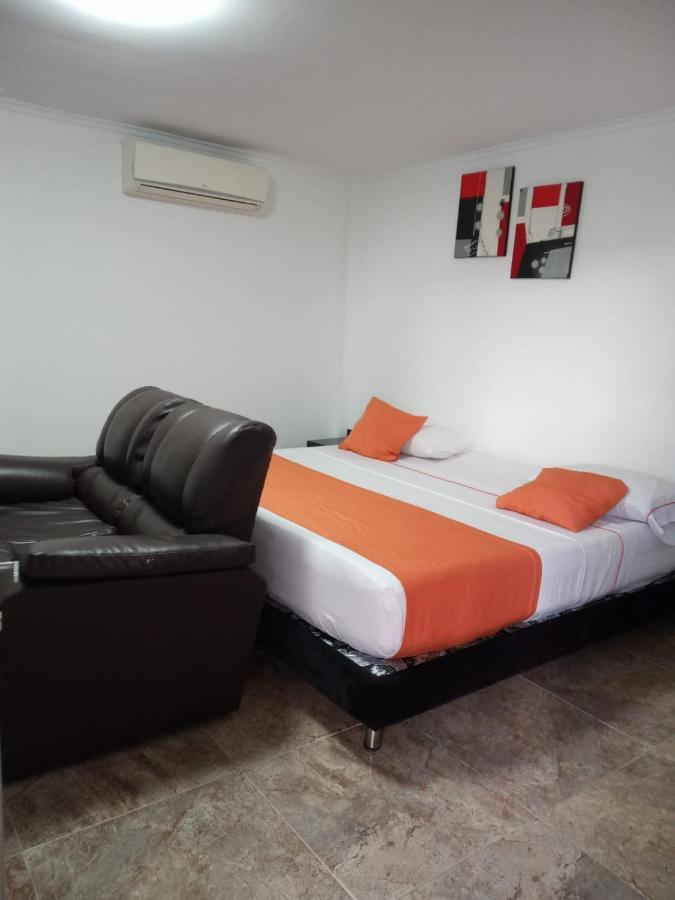 Confort Plaza Hotel Villavicencio Exterior foto